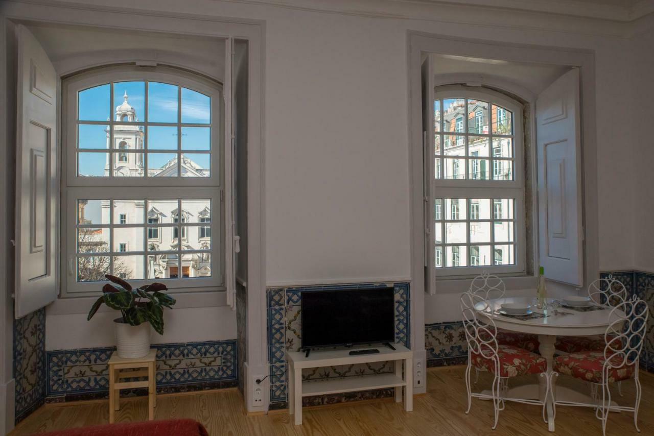 Luxurious Cais Do Sodre - 4 Bedrooms With Amazing View Lejlighed